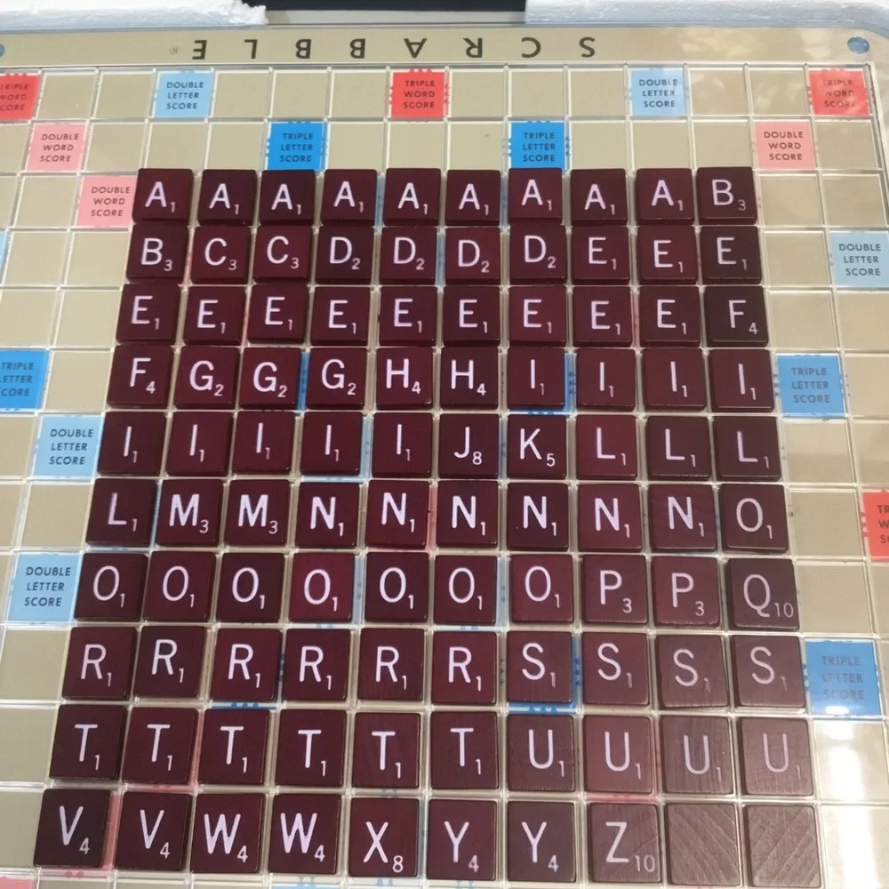 Selchow & Righter vtg scrabble